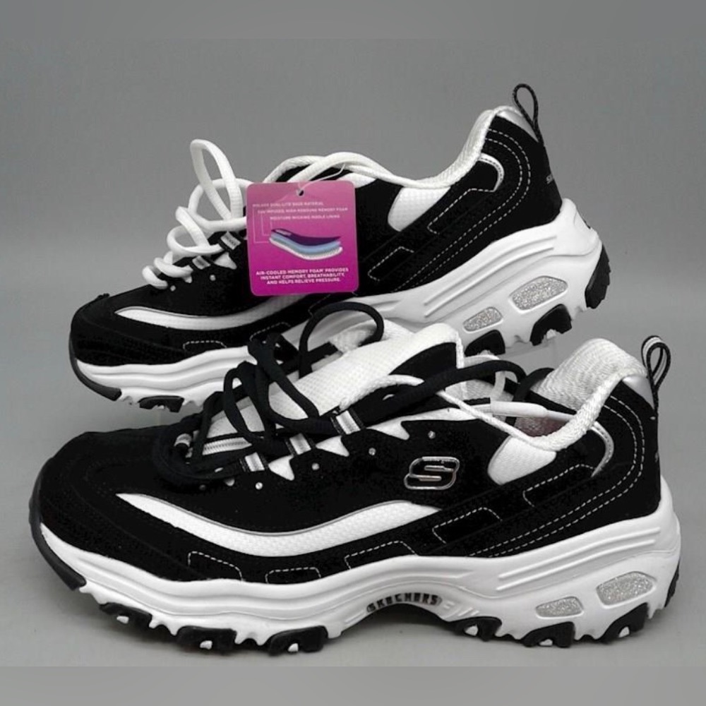Sketchers Women’s D’Lites Air Cooled Black & White Tennis Shoes Size 9